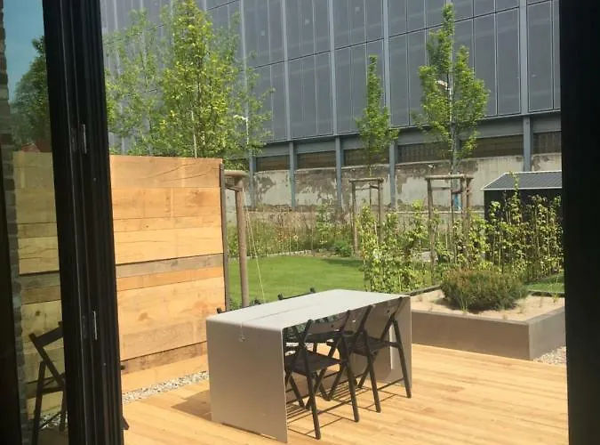 An Der Mauer 15 * Lübeck